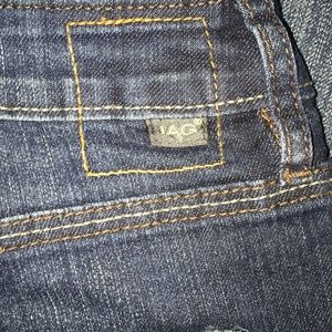 Jag Jeans Size 2 Mid Rise Slim Fit